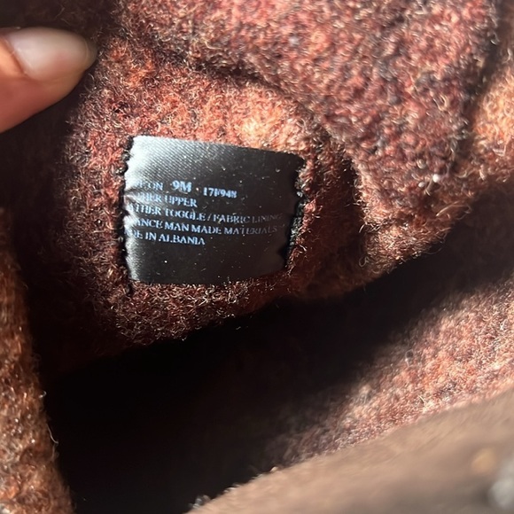 NEW w/o tags- OTBT Women's Brown Boots - Picture 9 of 10